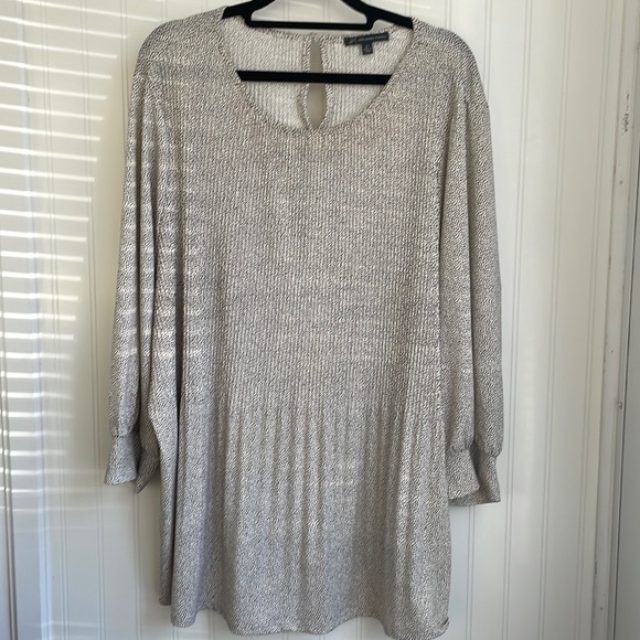 Adrianna Papell Flowing Mini Accordion Pleated Long Sleeve Blouse Tunic Size 2X - Picture 2 of 16